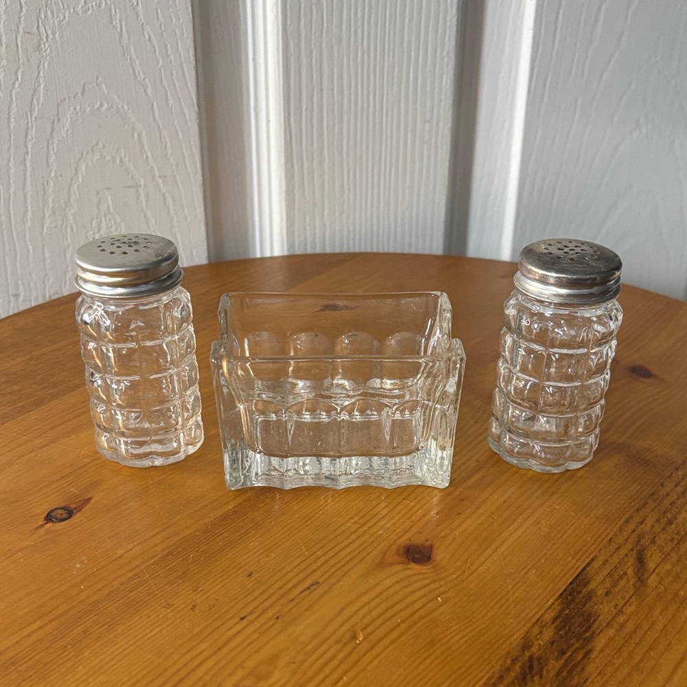 Glass Salt and Pepper Shakers with Packet Holder